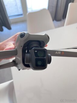 DJI Air 3 Fly More Combo - 7
