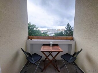 REZERVÁCIA EXKLUZÍVNE Trendový 2+1 izbový byt, prémio - 7