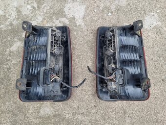 VW Cady kufrové dvere - 7