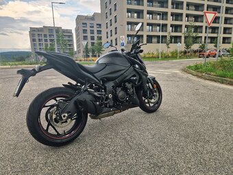 Suzuki GSX-S1000 - 7