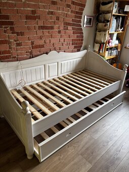 Drevená posteľ - 7