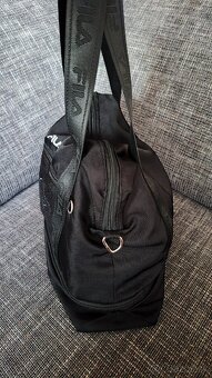 Fila kabelka - 7