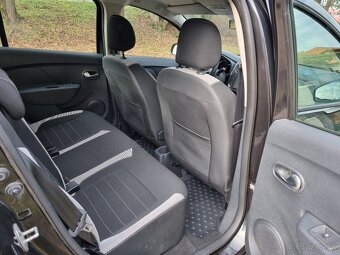 ===Dacia Sandero 0.9 TCe S S Stepway Outdoor=== - 7