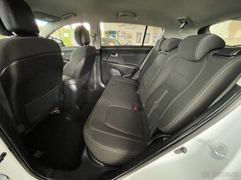 Kia SPORTAGE 1.6 Benzín GDI - 7