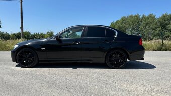 Bmw E90 325IX - 7