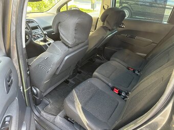 Peugeot 5008 Full výbava - 7