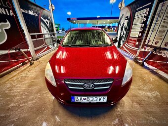 Predám Kia Ceed 1.4 16V 2006 - 7