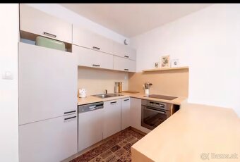 2izb apartmán na predaj, Jégého 12, BA- Ružinov - 7