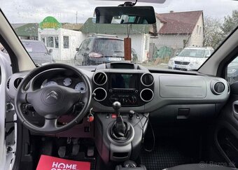 Citroën Berlingo 1.6i MULTISPACE 1.MAJITEL benzín manuál - 7