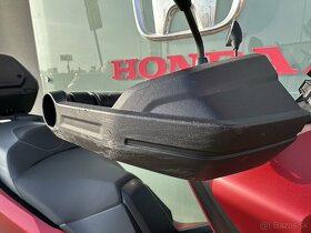 Honda ADV 350 + smart kufor - 7