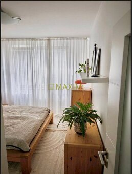 Ponúkame na predaj 3-izbový byt na ulici Vilová v Petržalke - 7