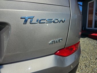 HYUNDAI TUCSON 1.6 T-GDI 4WD 82 000 KM/ 1.MAJITEĽ - 7