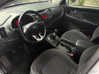 Predám Kia Sportage 1,7CRDi 85kw rv.2012 - 7
