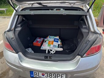 Opel Astra H 1.9 CDTI COSMO | 74 kW | 6-st. manuál | STK do - 7