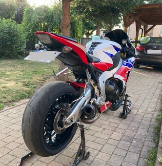 Honda CBR 1000 RR Fireblade 2013 - 7