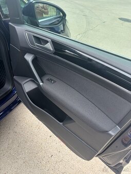 Volkswagen Touran Highline 1.8 TSI DSG BMT - 7