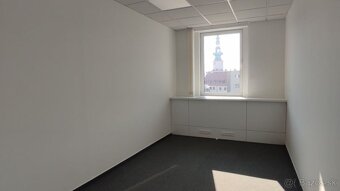Svetlý kancelársky celok, 330m2, Hurbanovo Námestie/Obchodná - 7