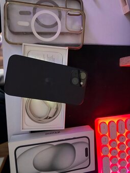 iPhone 15 256GB black - 7