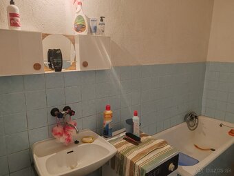 Predám dom obci Rakúsy - 7