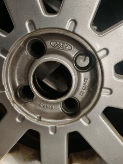 Ford - 7