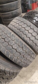 Bridgestone 385/65 22,5 náves - 7