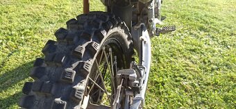 Yamaha yzf 450 - 7