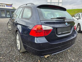 BMW Rad 3 Touring 320 d 163k A/T - 7