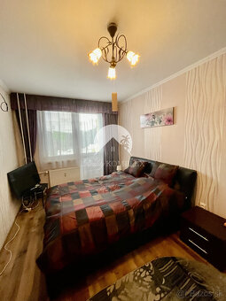 Reality KOMPLEX s.r.o. Vám ponúka 3-izbový byt s loggiou po  - 7