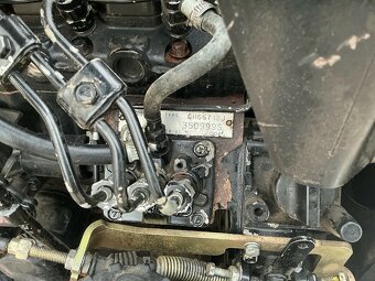 Mini rýpadlo JCB Micro 8008 (2009) – skvelý stav - 7