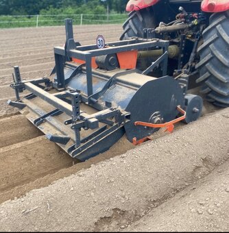 Predám Optigep BT-2B – bakhátovač / hriadkovač + fréza 200 c - 7