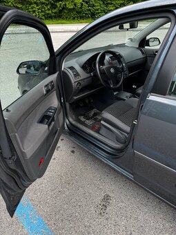 Volkswagen Polo 1.4 Benzín - 7