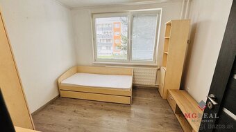 Na prenájom 2 i byt využívaný ako 3-i v Partizánskom - Luhy - 7