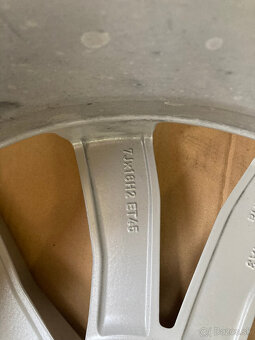 ALU disky 5x112 R18 T-Roc - Grange Hill - 7