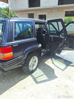 Jeep Grand Cherokee - 7