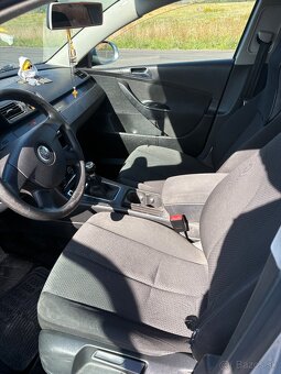 Volkswagen Passat B6 - 7