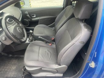 Renault clio - 7