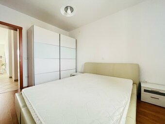 Trojizbový zariadený apartmán s terasou, Novalja, Chorvátsko - 7
