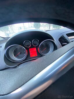 Opel Insignia 2.0 CDTI 118kW - 7