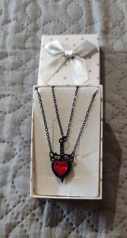 retiazky srdce a meč - 7