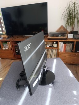 Ultra tenký LCD monitor Acer SA230 - 23” - 7