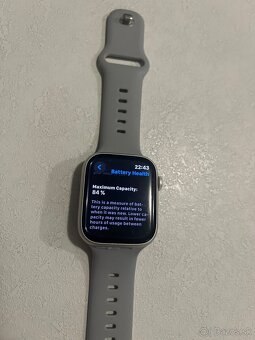 Apple Watch 7 45 mm StarLight - 7