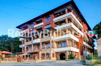 Prostorný apartmán 2+kk (65 m²) jen 250 m od pláže - 7