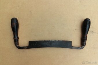 Rôzne staré retro náradie . - 7