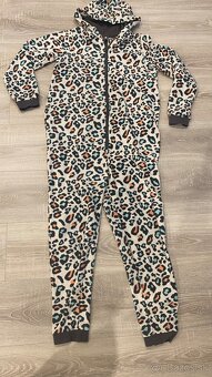 Predam lacno balik vel. 146-152 - 7