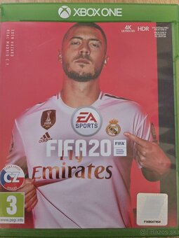 XBOX ONE S - 1 TB + drátový ovládač a 5 hier - 7