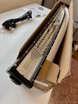Led light bar 675W, 130 cm // Led rampa zahnutá - 7