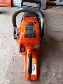 Husqvarna 562 XPG/ vyhrievaná rukoväť. - 7