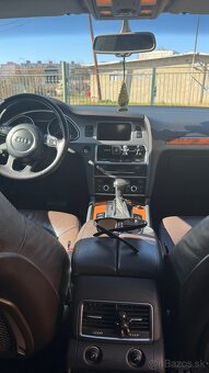 Audi Q7 - 7