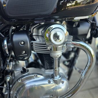 Kawasaki W800 kultový motocykel s kráľovským hriadeľom - 7
