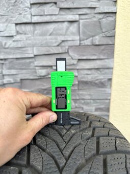 235/60 R17 106H XL zimné NEXEN - 7